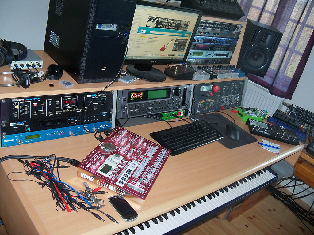 Studio2.jpg